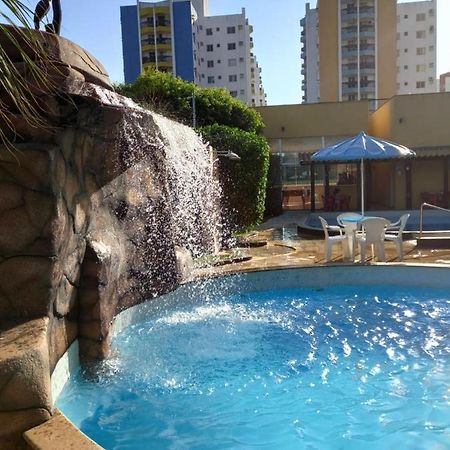 Flat Com Parque Aquatico Aparthotel Caldas Novas Exterior photo